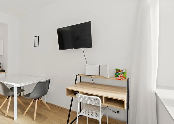Farawayhomes 43 *
