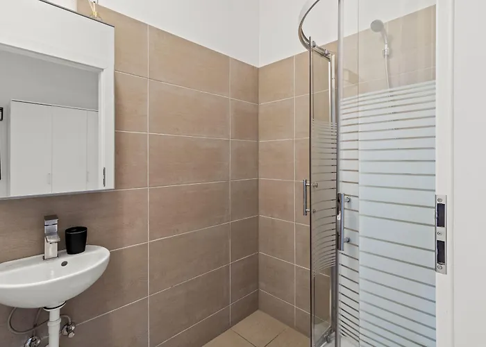 Farawayhomes 43 * Wien