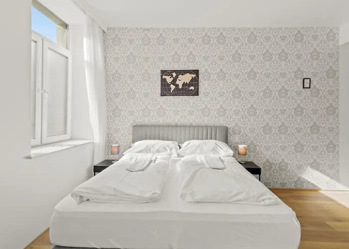 Farawayhomes 43
