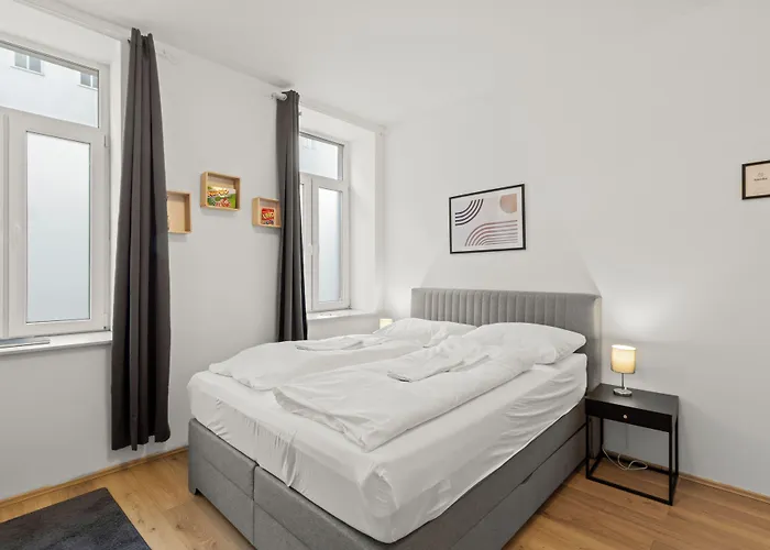 Farawayhomes 43 *